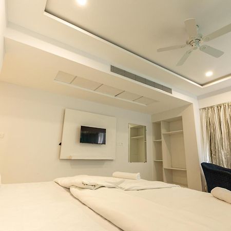 The Grand Monarch Hotel, Ujjain Zewnętrze zdjęcie